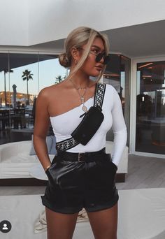 Mode Coachella, Outfit Inspirations Edgy, Asos Outfit, Miami Outfits, Ibiza Outfits, Looks Street Style, Festival Looks, Teenager Outfits, Shoe Lace