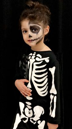 Toddler Skeleton Face Paint, Halloween Kid Face Paint, Skeleton Face Makeup Kids, Skeleton Kids Makeup, Kid Skeleton Face Paint, Kids Skull Face Paint, Kid Skeleton Makeup, Toddler Skeleton Makeup, Simple Skeleton Makeup Kids