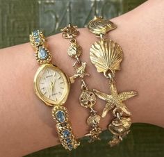 Jelewry Gold, Summer Jewelry Aesthetic, Pretty Stacks, Jewellery Stack, Dope Jewelry Accessories, Love Jewelry