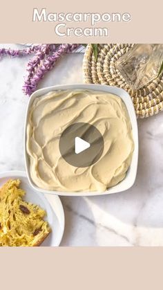 a video showing how to make mascarpone cream