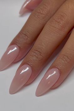 Kutek Disney, Unghie Sfumate, Modern Nails, Tin Man, Almond Acrylic Nails, Oval Nails, Minimalist Nails