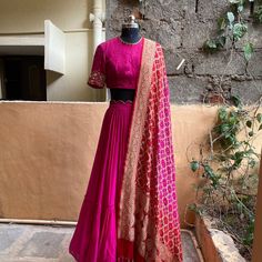 Affordable Lehenga With Zari Work For Puja, Cheap Lehenga With Unstitched Blouse In Traditional Drape, Cheap Unstitched Cutdana Lehenga, Affordable Art Silk Lehenga For Puja, Cheap Lehenga With Resham Embroidery For Festivals, Raw Silk Crop Top Designs, Cheap Unstitched Lehenga For Diwali, Cheap Festive Lehenga With Pallu Detail, Lehenga With Bandhej Dupatta