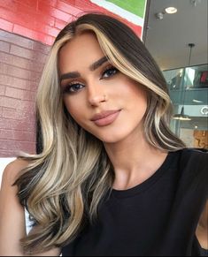 13 Vibrant Hair Color Ideas for Dark Brown Hair Upcoming Hair Trends 2023, Bottom Blonde Top Black Hair, Dyed Hair Trends 2023, Brunette Face Frame Balayage Hair, Money Piece In Ponytail, Low Maintence Hair Color For Brunettes, Dark Brown Hair With Blonde Halo, Blonde Halo On Dark Hair, Haircuts For Broad Shoulders