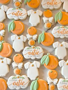 Little Cutie Cookies, Orange Theme Party, Salon Cookies, Baby Shower Cookies Decorated, Orange Theme, Baby Shower Theme Decorations