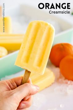 Bring back your childhood memories with a batch of these delicious Orange Creamsicle Popsicles. You'll be eating these popsicles in no time! Orange Popsicles, Orange Julius, Homemade Popsicles, Orange Creamsicle, Popsicle Recipes, Summer Snacks, Homemade Ice, Raw Food, Egg Free