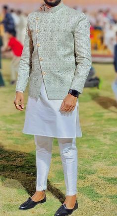 Traditional Suit For Men, Dress For Men For Engagement, Wedding Jodhpuri Suits Men, Engagment Outfit Mens, Mens Outfits Engagement, Suits For Boys Wedding, Traditional Wear For Men Indian Wedding, Jodhpuri Design For Men, Mens Traditional Wedding Outfit