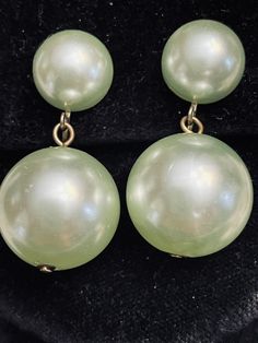 Pearlized Misty Green Ball Dangle Earrings Clip-on Huggie Retro Vintage 1960's Pretty Colours, Vintage Antiques, Trendy Fashion