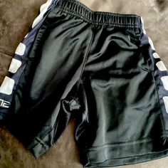 Nike Pro Shorts Girls, Nike Galaxy, Galaxy Shorts, Nike Swim Shorts, Grey Nike Shorts, Girls Nike Shorts, Nike Basketball Shorts, Jordan Boys, Cool Kid