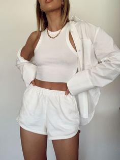 Lounge Wear Outfit, White Summer Outfits, Tank Top Outfits, All White Outfit, Summer Fashion Outfits, Basic Outfits, White Outfits, Look Chic, Comfy Outfits