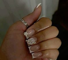 #nails#aesthetic Short Glam Nails Rhinestones, White Frenchies Nails, Bling Acrylic Nails Short, Latina Nails, Quartz Nails, Designs For Short Nails, Amazing Nails, Spring Nail Designs, Birthday Inspo