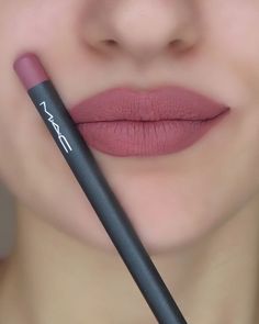 Mac Lipliner, Winter Lipstick, Nude Lipstick Shades, Mac Lipstick Colors, Mac Lipstick Shades, Matte Lipstick Shades, Best Lipstick Color, Drugstore Lipstick, Lipstick For Fair Skin