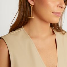 Shop the Harper earrings from the Classic Gold Collection, the perfect drop down chain earrings for any chic look. Handcrafted with 24K gold-plating in NYC. Gold-tone Long Drop Linear Earrings, Long Drop Gold-tone Linear Earrings, Chic Look, 24kt Gold, City Design, The Ship, Classic Gold, Gold Collection, Chain Earrings