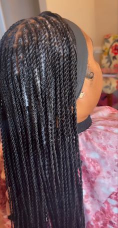 Knotless Braids Twisting Hairstyles, Medium Knotless Senegalese Twist, Knotless Rope Twists, Pregnancy Braids Hairstyles, Small Knotless Twist