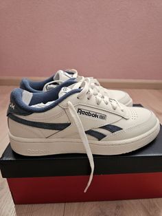 Reebok Aesthetic Shoes, Reebok Revenge Club C, Velcro Shoes Aesthetic, Rebox Shoes Outfit, Reebok Shoes Aesthetic, Blue Reebok Shoes, Reebok Club C Revenge Vintage, Blue And White Aesthetic