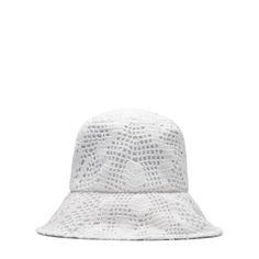 Comme des Garçons Shirt Headwear WHITE / O/S CROCHET-KNIT BUCKET HAT White Fitted Casual Hat, White Cotton Vacation Hat, Trendy White Hats For Spring, White Brimmed Cotton Hat, Trendy White Spring Hat, White Cotton Brimmed Hat, Casual White Spring Hat, White Cotton Hat, Bucket Hat White