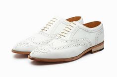 wingtip_oxford_white_shoes_for_men White Brogue Oxford Shoes With Pointed Toe, Classic White Lace-up Office Shoes, White Oxford Wingtip Dress Shoes, Wingtip Dress Shoes With Perforations For Business, Classic Business Leather Shoes With Perforations, White Wingtip Dress Shoes For Office, White Wingtip Lace-up Shoes For Business, White Wingtip Oxfords For Office, Wingtip Oxfords With Textured Sole For Office