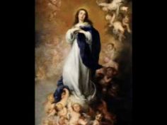 a painting of the immaculate mary surrounded by angels