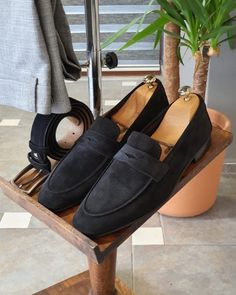 Shoes for Men - Buy Men Dress & Formal Shoes online - Page 2 of 9 - GENT WITH Nick Shoes, Black Loafer Shoes, Mens Leather Loafers, Loafers For Men, Black Suede Loafers, Black Suede Shoes, Suede Leather Shoes, Men Loafers, Black Loafers