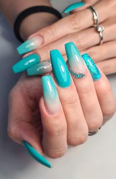 Vacation Nails Turquoise, Nude And Blue Nails, Turquoise Nail Polish, Turquoise Nail Designs, Peach Colored Nails, Nail Makeover, Tiffany Blue Nails, Blue Ombre Nails