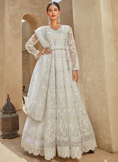 White Organza Dupatta, Organza Anarkali, Embroidered Organza, Pakistani Bridal Dresses, Pakistani Bridal Wear