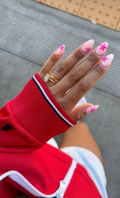 not my photo Heart Nail Designs Valentines, Simple Cute Acrylic Nails Almond, Nail Ideas Acrylic Oval, Nail Inspired Pink, Pink Nails For Hoco, Megan Moroney Nails, Simple Nails With Design, Pink Star Nails Acrylic, Tate Mcrae Nails