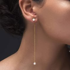 Stud Piercing Ear, Pearl Earrings Handmade Ideas, Earring Design Ideas, Dangly Pearl Earrings, Bridal Long Earrings, Long Earrings Wedding, Dangling Pearl Earrings, Long Earrings Gold, Gold Long Earrings