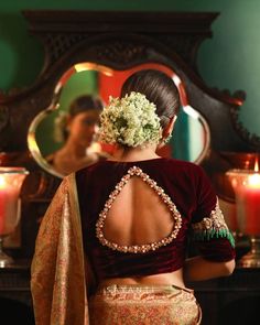 Paithani Blouse Design, Paithani Blouse, Outfits For Christmas, Bengali Saree, Blouse Designs High Neck, New Saree Blouse Designs