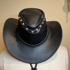 Original Leather Trendy Black Hat Bands, Trendy Adjustable Black Hat Bands, Adjustable Casual Hat Bands For Party, Adjustable Casual Hat Bands For Parties, Trendy Black Hat For Country Events, Adjustable Black Hat Band For Spring, Adjustable Black Hat Bands For Spring, Black Hat Bands For Spring Party, Black Hat Bands For Party In Spring