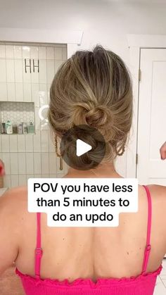 Updo For Beginners, Quick Updos For Fine Hair, Easy Updos Wedding Guest, Up Do Hairstyles For Wedding Guest, Updos For Blonde Hair, Side Bun For Wedding, Hair Updo Ideas Simple, Quick Hair Up Styles, Easy Fall Updos