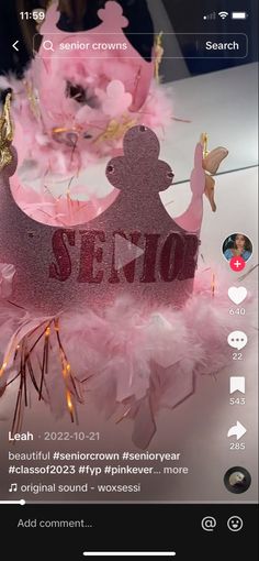 a pink crown with the word seiko on it