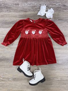 Red Smocked Santa Velvet Dress - Sydney So Sweet Winter Holiday Outfits, Ohio Girls, Cute Christmas Outfits, Girls Christmas Outfits, Girls Boutique Clothing, Smocked Top, Mommy And Me Outfits, Special Occasion Outfits, Winter Girls