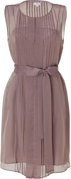 Lady Like, Mauve Dress, Pleated Dress, I Dress, Pretty Dresses, Pretty Outfits, Cute Dresses, Spring Outfits, Dress To Impress