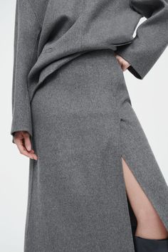 DOUBLE-FACED WOOL MIDI SKIRT Wool Midi Skirt For Workwear, Relaxed Pencil Skirt For Workwear In Winter, Relaxed Winter Pencil Skirt For Workwear, Winter Workwear Bottoms In Midi Length, Winter Workwear Pencil Skirt In Relaxed Fit, Wool Midi Skirt, Animal Welfare, Gray Skirt, Midi Skirt