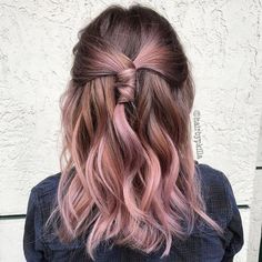 Pink Balayage, Underlights Hair, Penteado Cabelo Curto, Ombre Hair Color, Hair Color Balayage, Hair Inspiration Color, Gold Hair