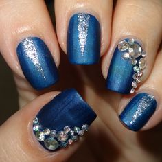 Nail Designs Using Gems Daily Nail Art And Design Navy Blue Nail Designs, Gem Nail Designs, Blue And Silver Nails, Silver Nail Designs, 3d Nail Art Designs, Silver Nail Art, Navy Blue Nails, Nail Art 3d, Natural Nail Art