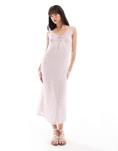 Dresses by ASOS DESIGN Mirror-selfie, pending Gingham design Sweetheart neck Tie front Sleeveless style Regular fit Spiegel Selfie, Design Mirror, Winter Party Dress, Pink Gingham, Satin Slip Dress, Maxi Dress Trend, Sweetheart Neck, Petite Maternity, Prom Party Dresses