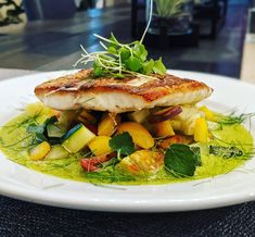 Pan Seared South Carolina Red Snapper, Sweet Pea Puree and Crunchy Vegetables Sweet Pea Puree, Red Snapper Recipes, Pea Puree, Snapper Recipes, Prosciutto Recipes, Snapper Fish, South Carolina Coast, Seafood Dish Recipes, Italian Coast