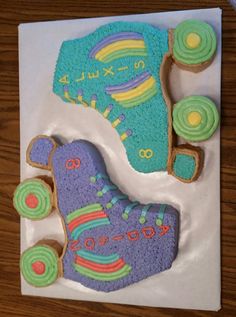 this is a cake made to look like a shoe