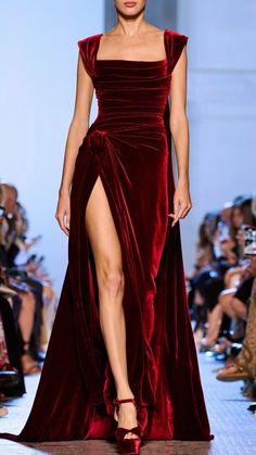 Elie Saab 2024, Unique Evening Gowns, Winter Haute Couture, Couture 2024, Elie Saab Fall, Haute Couture Gowns, Elegant Outfit Classy, Long Red Dress