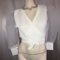 *Brand-Plt *Size-Medium *Never Worn *Tag Attached *Materials- 95% Polyester/ 5% Elastane Chic V-neck Blouse With Sheer Sleeves, Spring V-neck Tops For Office, Elegant Summer Crop Top With Sheer Sleeves, V-neck Tops For Office Use In Spring, V-neck Tops For Office In Spring, V-neck Office Tops For Spring, Summer Workwear Blouse With Sheer Sleeves, Summer V-neck Blouse With Sheer Sleeves, Elegant Spring Crop Top With Sheer Sleeves