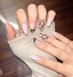 #naildesign #pink #nails Pink And Brown Plaid Nails, Two Tone Nail Art, Brown And Pink Nails Design, Brown Pink Nails, Brown Plaid Nails, Pink Plaid Nails, Brown And Pink Nails, Pink Nail Inspo, Plaid Nail Designs