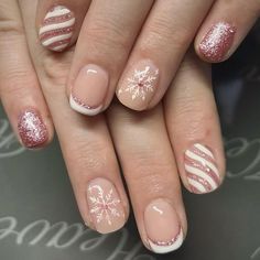 Christmas Press on Nails Xmas press on nails with snowflake pattern make you look more charming Easy to create a Christmas happy atmosphere during Christmas time Package Include You will receive 24pcs christmas  nails 24pcs doubleside glue stickers 1pcs nail file 1 wooden stick dont need to purchase anything else High Quality These short press on nails with designs are made of healthy ABS material  #AD #Fashion Press On Nails Short, Cute Christmas Nails, Nails Christmas, Snowflake Nails, Blue Nail, Festival Nails, Stick On Nails