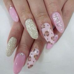 Pink Leopard Nails, Dot Nail Art, Leopard Print Nails, Her Nails, Y2k Nails, Pretty Gel Nails, Really Cute Nails, Dots Nails, Soft Nails