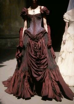 Runway Fashion Couture, Chique Outfits, Inspiration Photo, Marauders Era, Mode Inspo, Fantasy Fashion, Mode Inspiration, Fancy Dresses, Costume Design