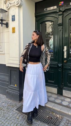 Outfits Ideas Skirt, White Midi Skirt Outfit, Skirt Outfit Aesthetic, Maxi Skirt Casual, Skirt Outfits Ideas, A Line Skirt Outfits, Skirt Outfits Aesthetic, Outfits Sommer