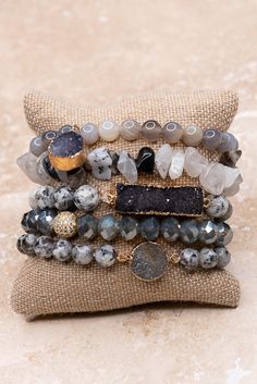 Set of 5 beautiful natural stone and beaded bracelets with stretchy band. 3 have a unique druse charm. Can be worn together or separately. Gray Bracelet, Bohemian Kimono, Trendy Plus Size Fashion, Angel Heart, Plus Size Boutique, Trendy Plus Size, Online Boutiques, Plus Size Tops, Ghana