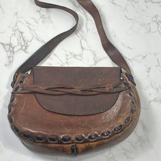 Vintage 60s Leather Hippie Chic Boho Hippy Bag Vintage Bucket Shoulder Bag With Removable Pouch, Retro Vintage Brown Bag With Leather Backing, Vintage Hobo Satchel For Travel, Vintage Hobo Satchel For Everyday Use, Handmade Vintage Satchel, Mid-century Leather Shoulder Bag For Travel, Vintage Brown Hobo Bag, Vintage Crossbody Bag With Removable Pouch, Vintage Satchel Shoulder Bag With Removable Pouch