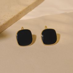 Trendy Black Clip-on Earrings As Gift, Black Metal Clip-on Earrings As Gift, Black Metal Clip-on Earrings For Gift, Trendy Black Formal Jewelry, Trendy Black Clip-on Earrings, Gold Coffee, Coffee Color, Stil Elegant, Clip Earrings