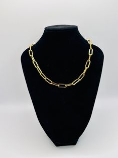 This Necklace is Simple and can go with any outfit. #simplejewelry #finenecklace #goldnecklace #goldjewelry #chokernecklace #chokerjewelry #paperclip #paperclipnecklace Chunky Chain Choker Necklace As A Gift, Chunky Chain Choker Necklace For Gift, Chunky Chain Link Necklace Gift, Gold Paperclip Chain Necklace For Party, Party Paperclip Chain Necklace, Party Paperclip Chain Link Necklace, Metal Necklace With Paperclip Chain For Party, Party Necklace With Metal Paperclip Chain, Necklace For Women Gold