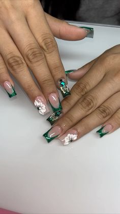 Nails Medium Green Nails Acrylic, Green Nail Inspo Acrylic Short, Nail Ideas To Go With A Green Dress, Emerald Green Nails With Butterflies, Emerald And Sliver Nails, Quinceanera Nails Emerald Green Short, Emerald Quinceanera Nails, Emerald Quinceanera Makeup, Dark Green Nails Ideas Short